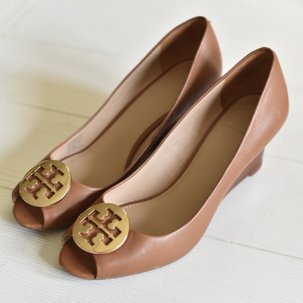 Tory Burch Claire leather Wedge Pump 9